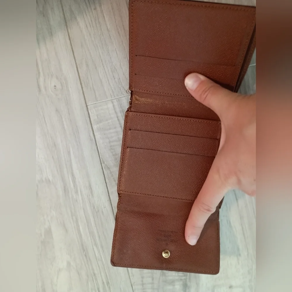 Louis Vuitton Portemonnay Bi-fold  Monogram - Picture 7 of 11